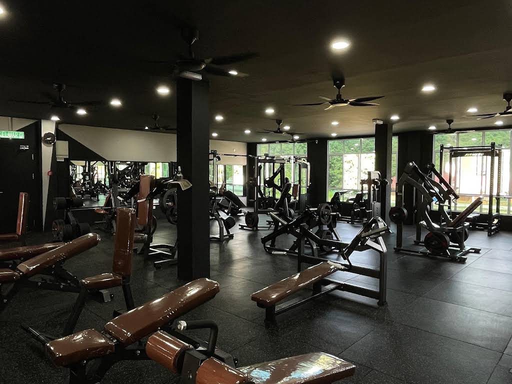 Titan Gym Lumapas