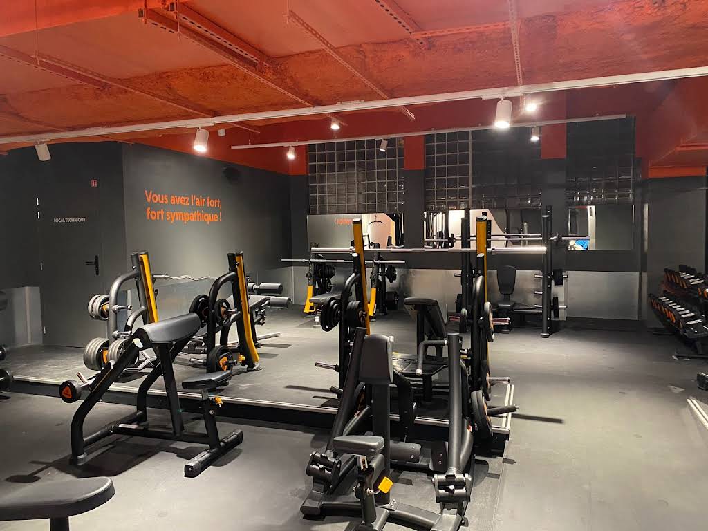 Studio 208 Paris
