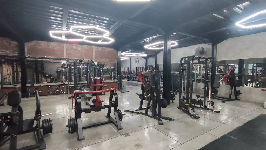 Choppers Gym & Studio