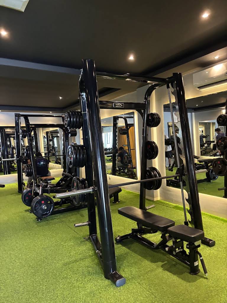 LEVEL FIT GYM BALI