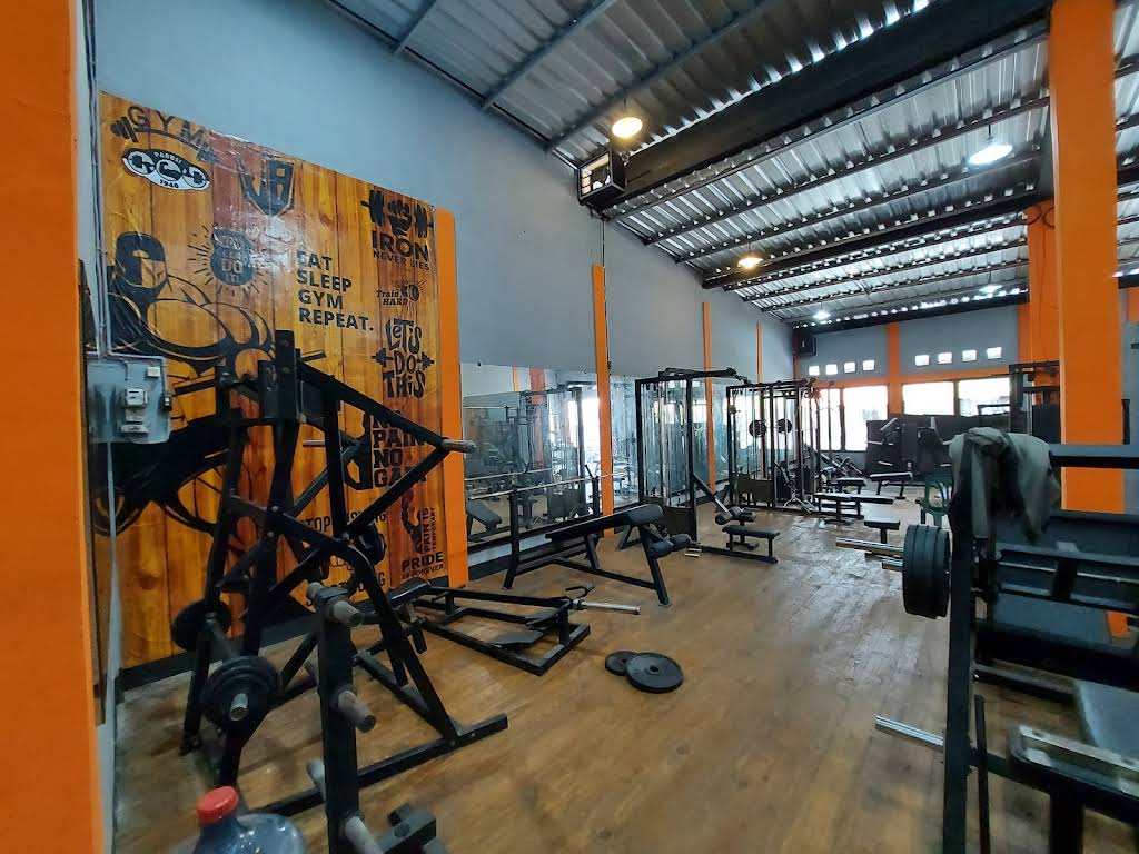 UB GYM Semarang