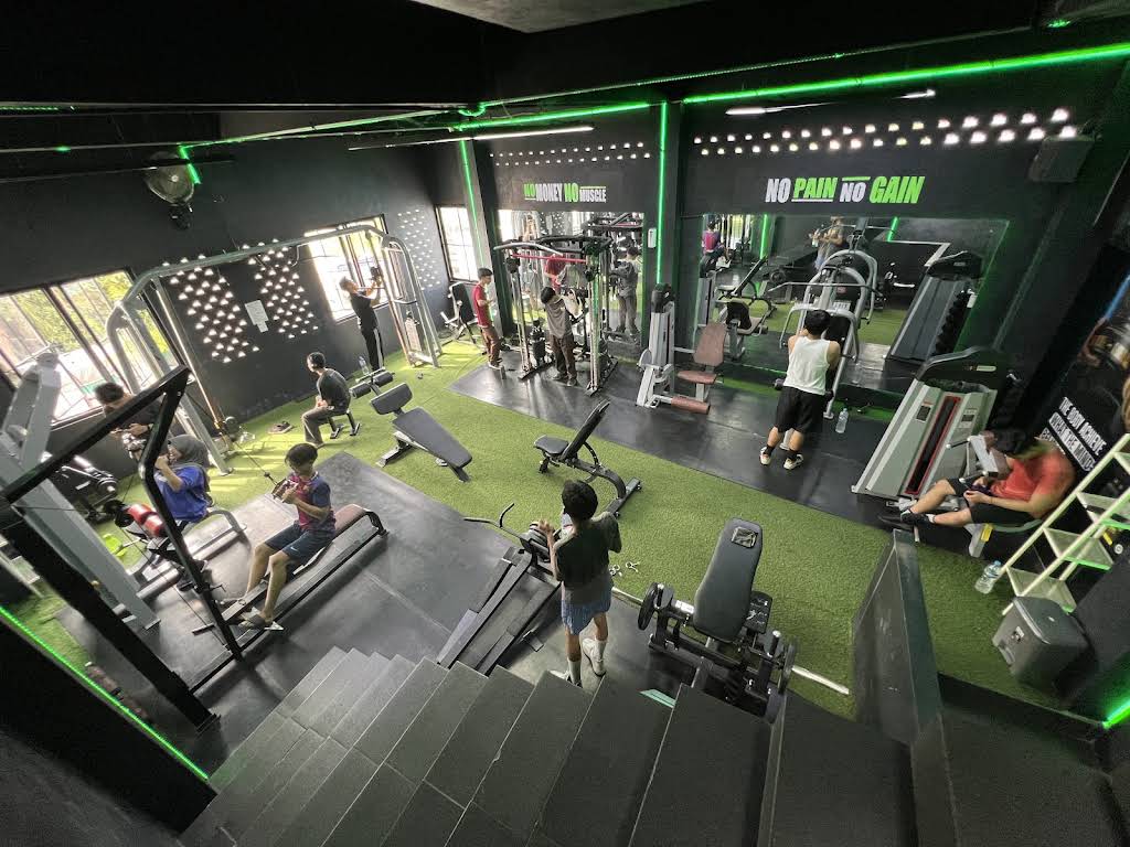 BOSS FITNESS TANGERANG
