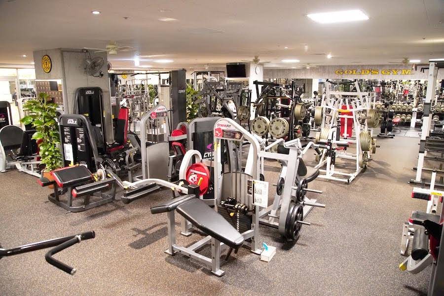 Gold's Gym Hakata Riverain