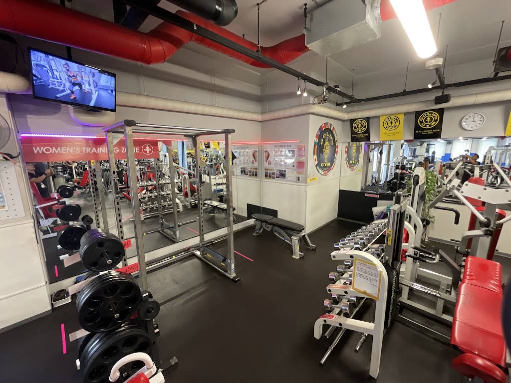 Gold's Gym Kobe Motomachi