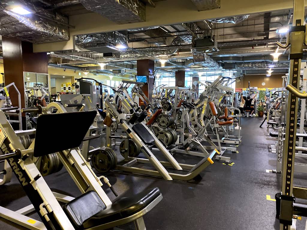 Gold's Gym Osaka Nakanoshima