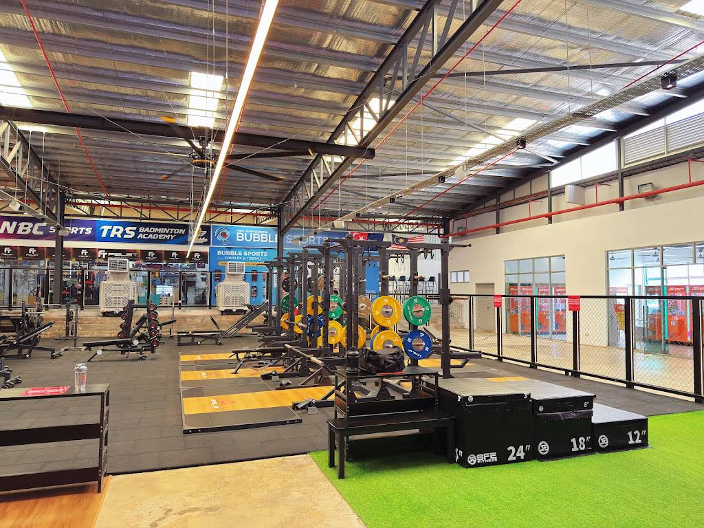 Level Up Fitness Xpress Tebrau (24-Hour Gym)