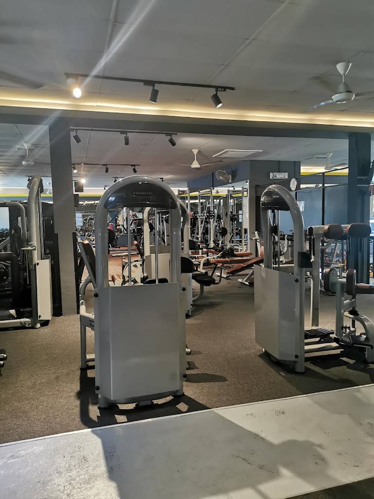 Step 1 Fitness Impian Emas