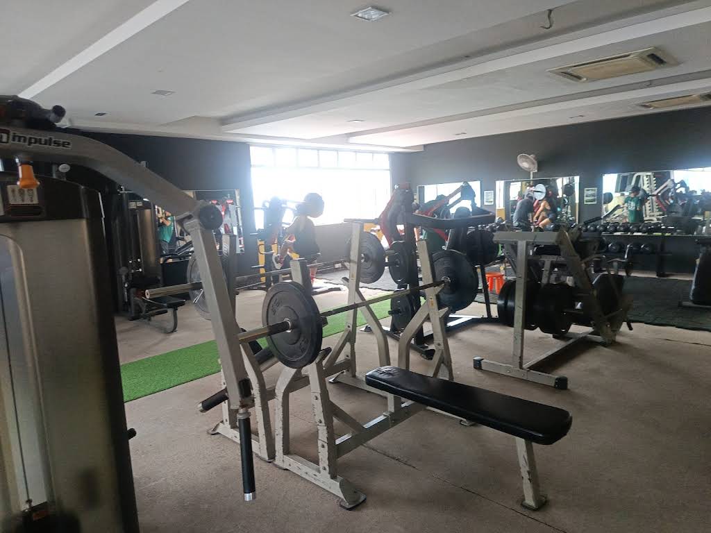 TWENTYFIRST GYM & FITNESS