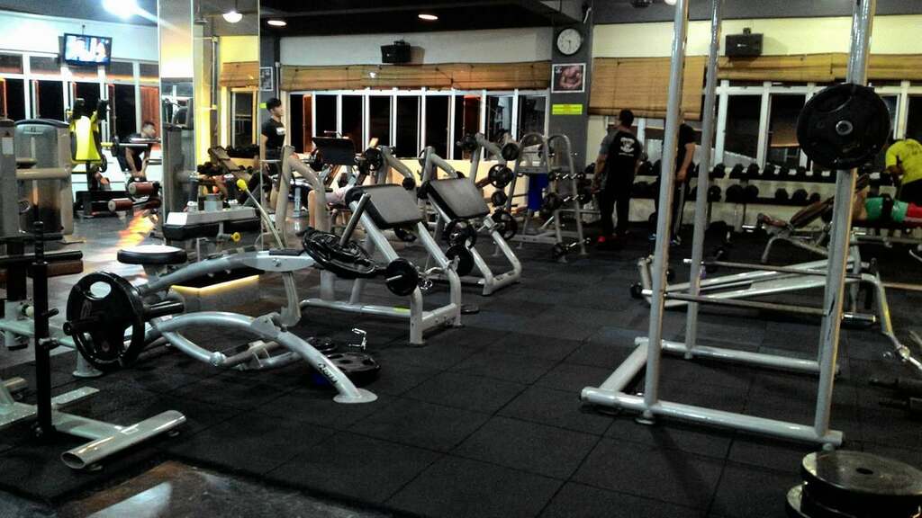 BT STRONG GYM & FITNESS