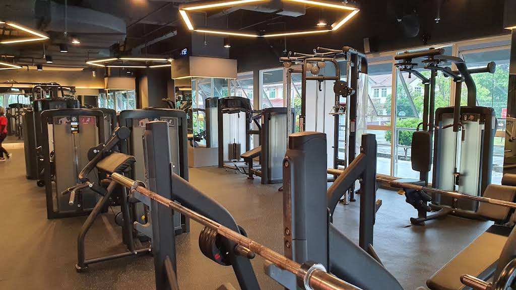 V SPORT FITNESS ANGKASA NURI