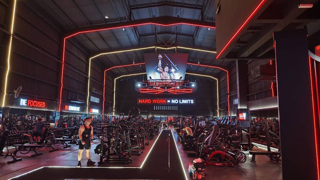 V SPORT FITNESS BUKIT RAMBAI