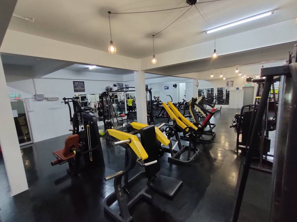 Core Fit Gym & Fitness Juru