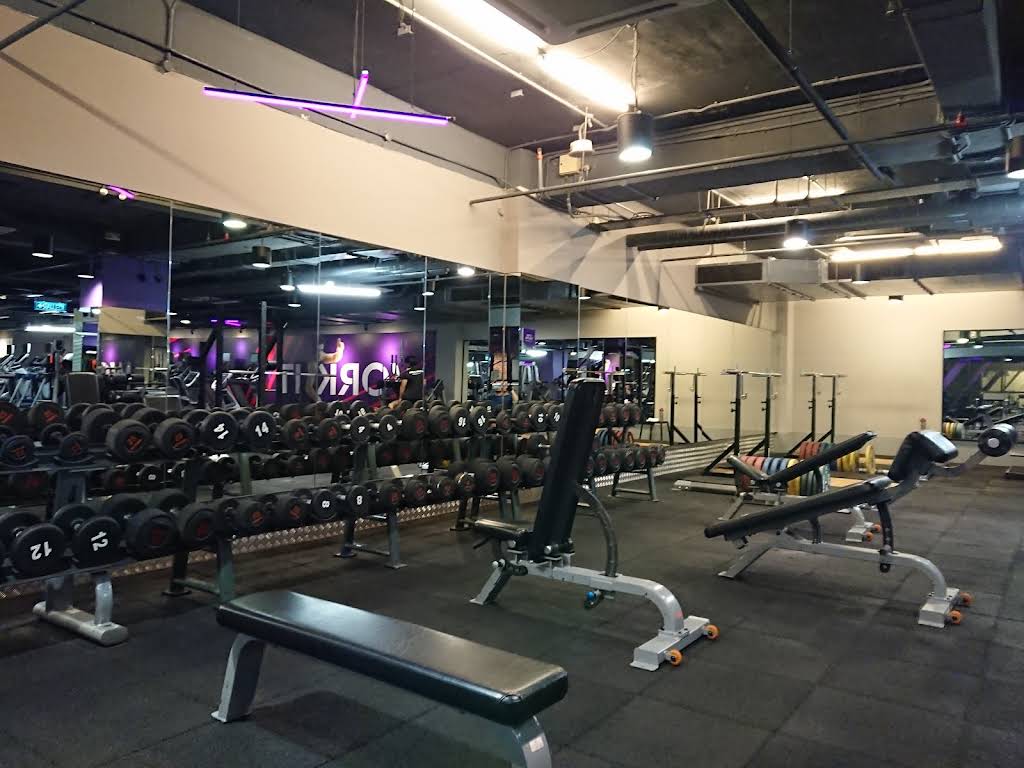 Celebrity Fitness Jaya One