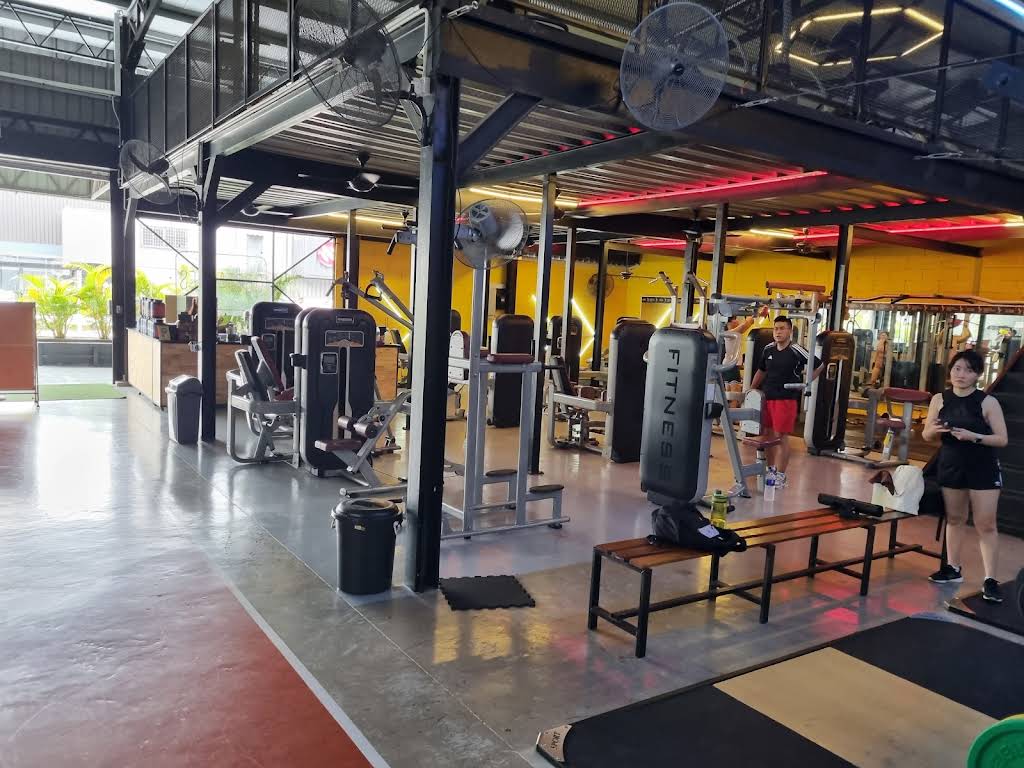 KFitness Gym - #1 Biggest Gym in PJ