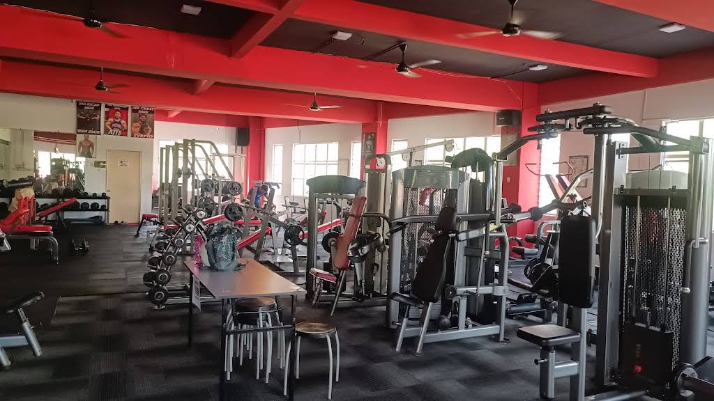 AR FITNESS CENTRE SHAH ALAM