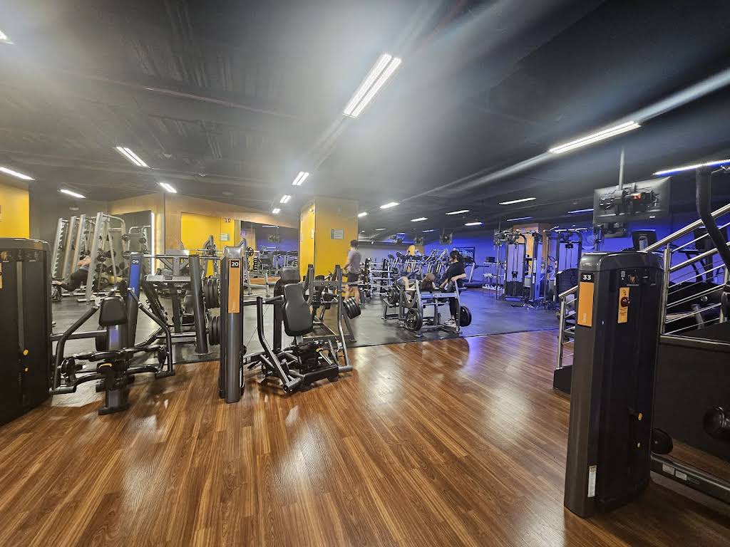Gimnasio Smart Fit - Torre Diana