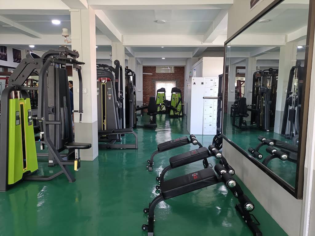 Life Style Gym & Fitness Center