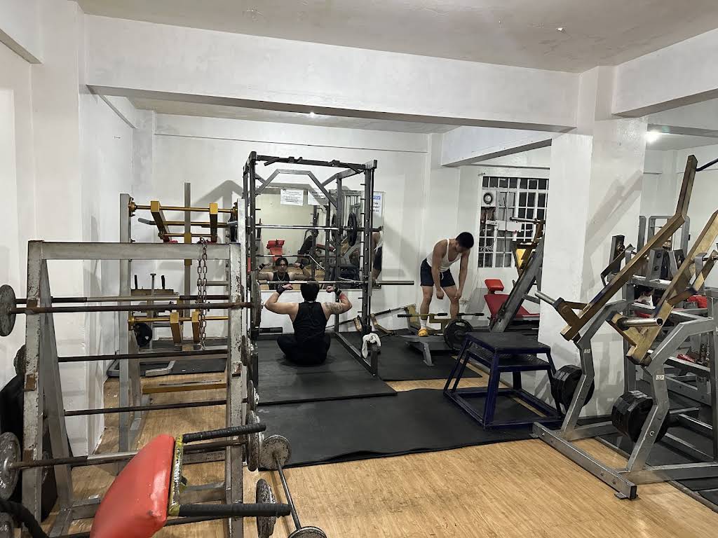 Armztrong Gym Bonifacio