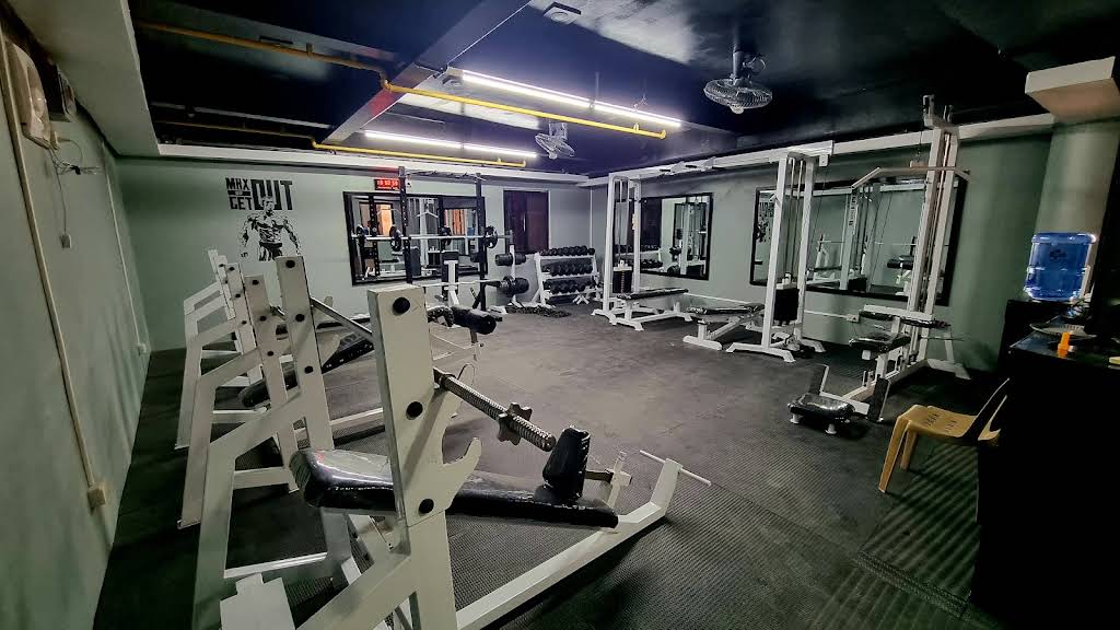 MCKEE'S FITNESS GYM