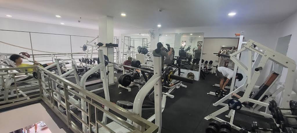 Rich Muscle Fitness Gym