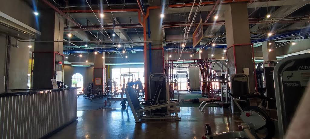 Gold's Gym Venice Grand Canal Mall