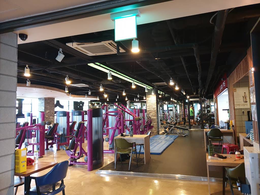STAR KALI FITNESS Yonsei-ro 스타칼리휘트니스 신촌점