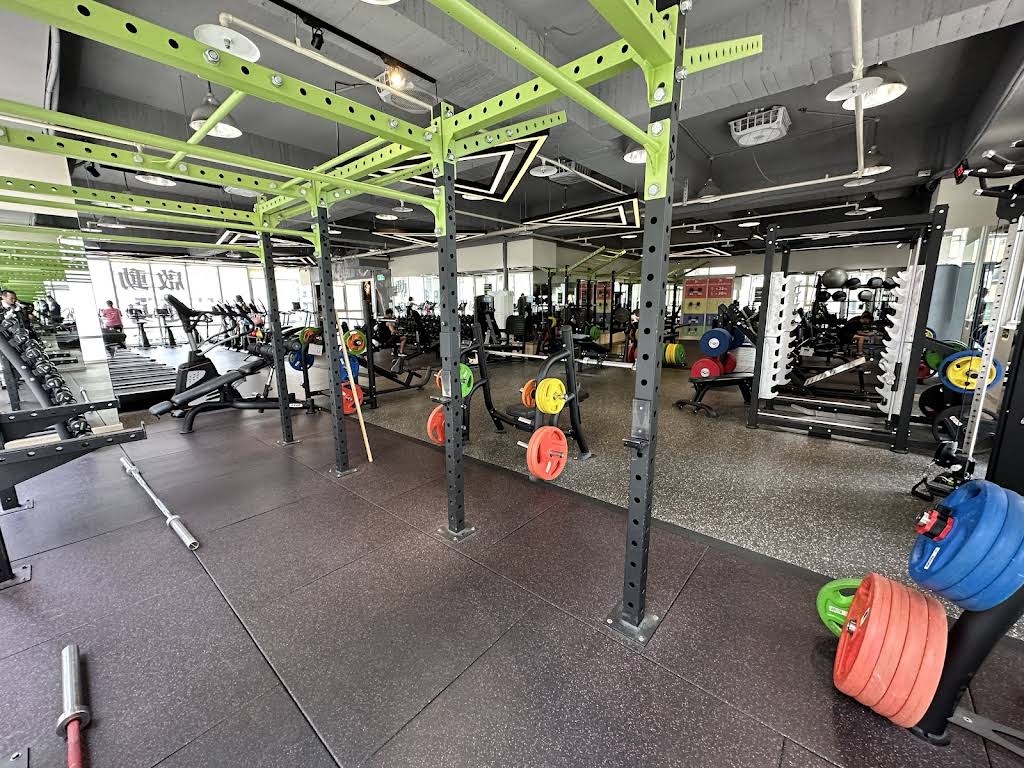 ACTION FITNESS Xitun District