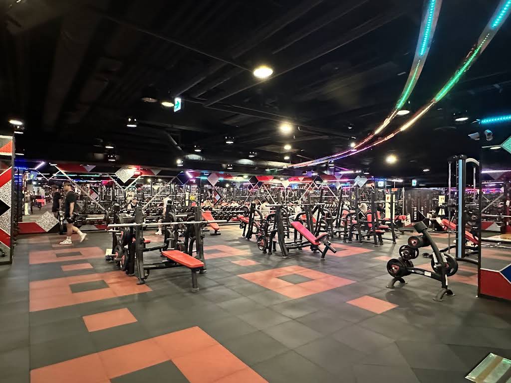 World Gym Taichung Xitun