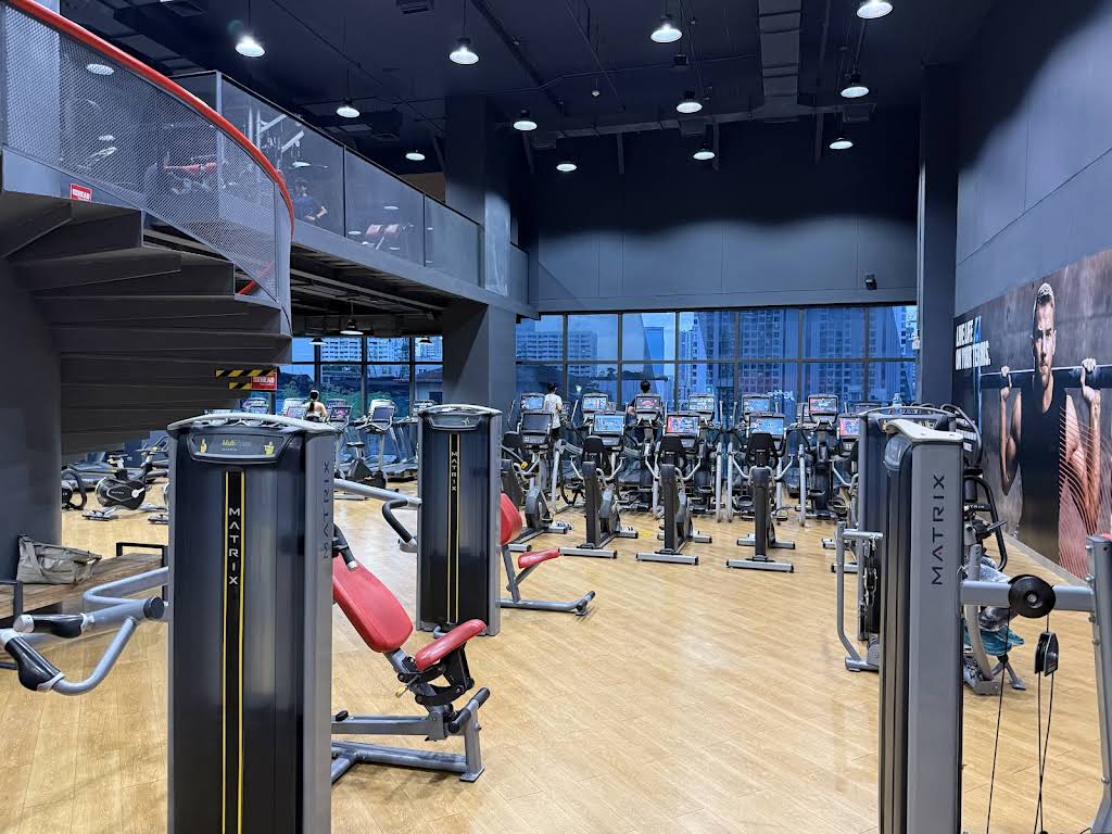 Jetts 24 Hour Fitness Donki Mall Ekkamai