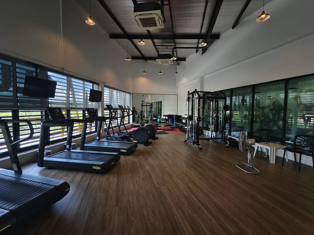 HAKKA SPORT CLUB CHANTHABURI