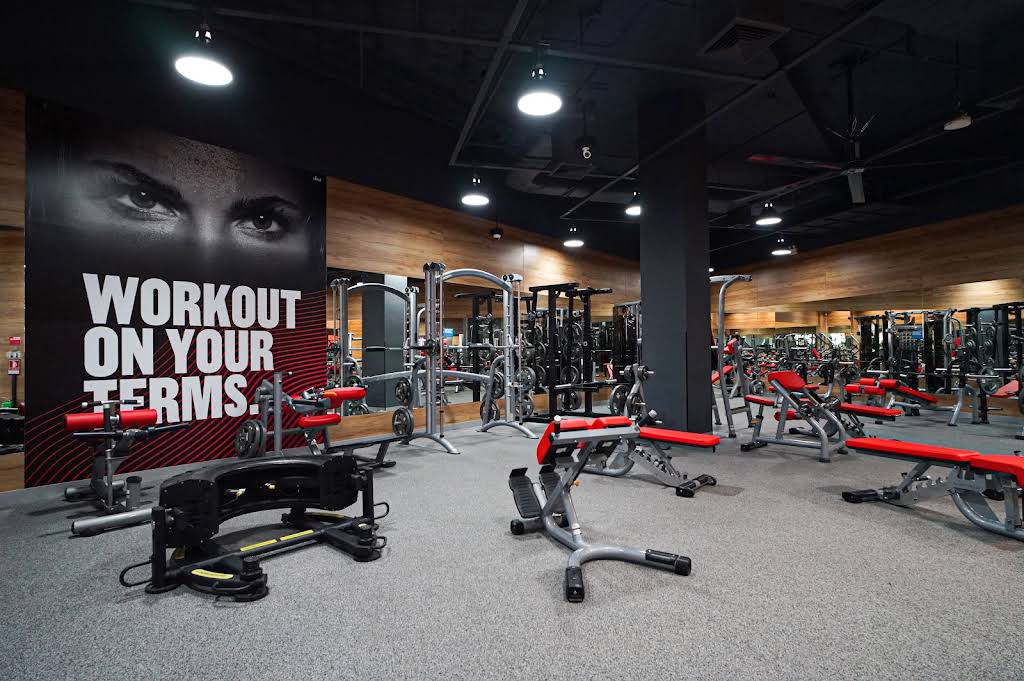 Jetts 24 Hour Fitness - Central Chantaburi