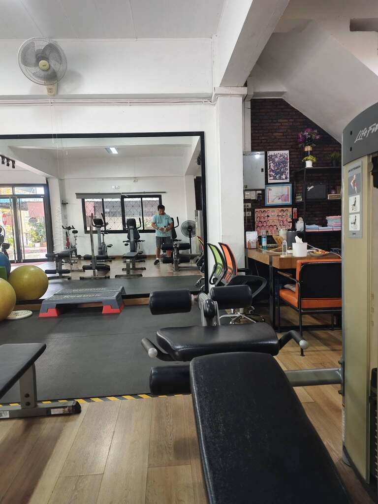 Leo Fitness