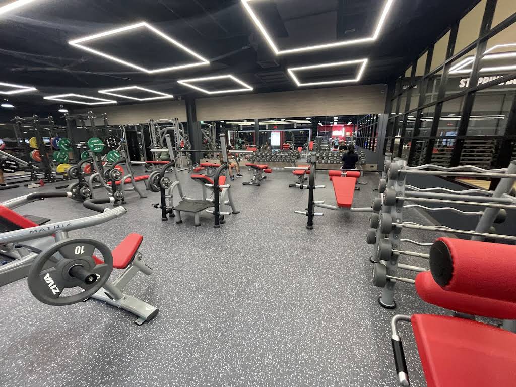 Jetts 24 Hour Fitness Central Krabi