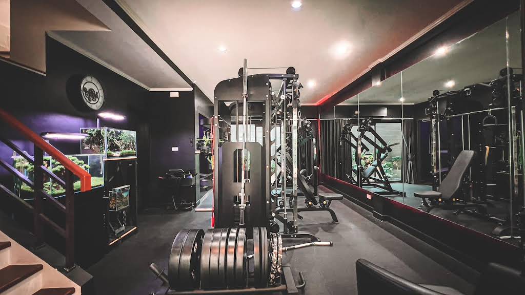 AMITY GYM