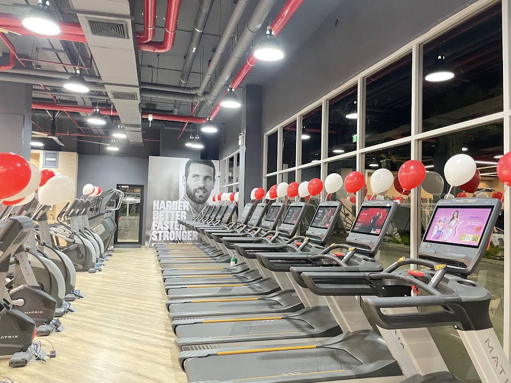 Jetts 24 hour fitness - Robinson Lifestyle Ratchaphruek