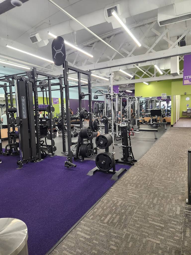 Anytime Fitness - 5417 N Broadway