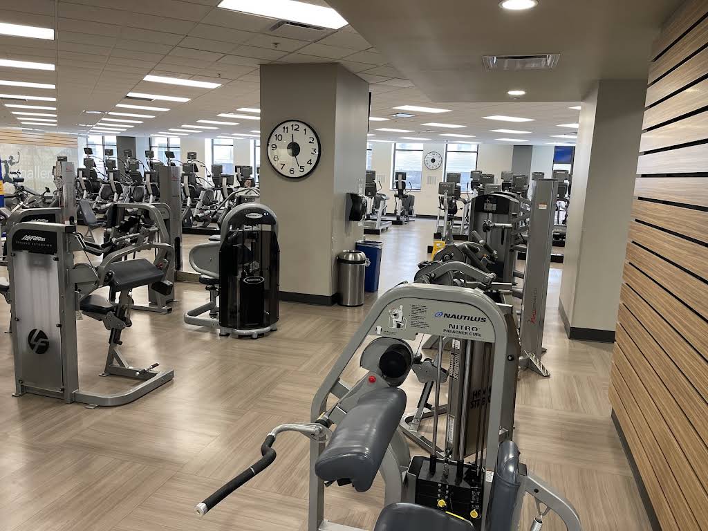 LA Fitness - EAST LOOP (Signature)