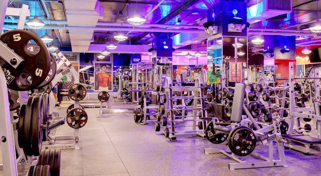 Crunch Fitness - 54th Street