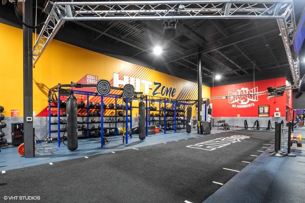 Crunch Fitness - East Colonial