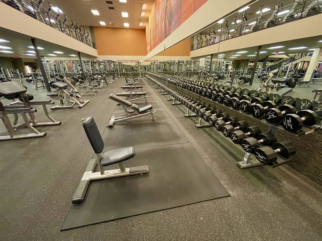 LA Fitness - Metro West