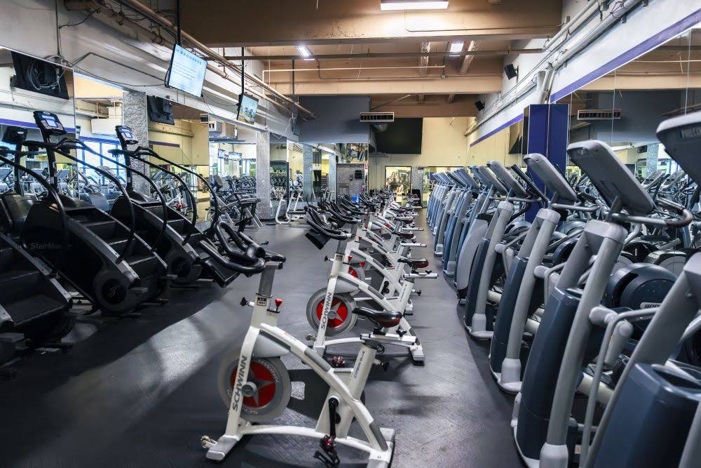 24 Hour Fitness - Potrero