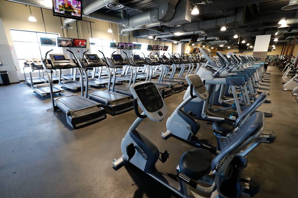 24 Hour Fitness - Capitol Expressway