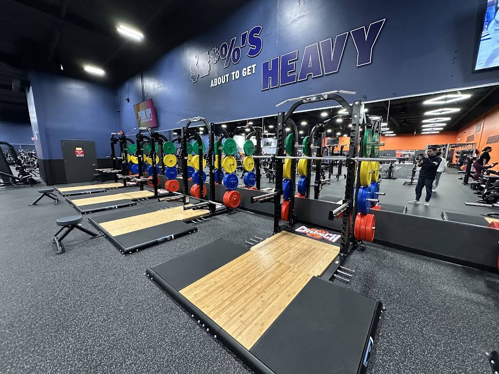 Crunch Fitness - Winchester