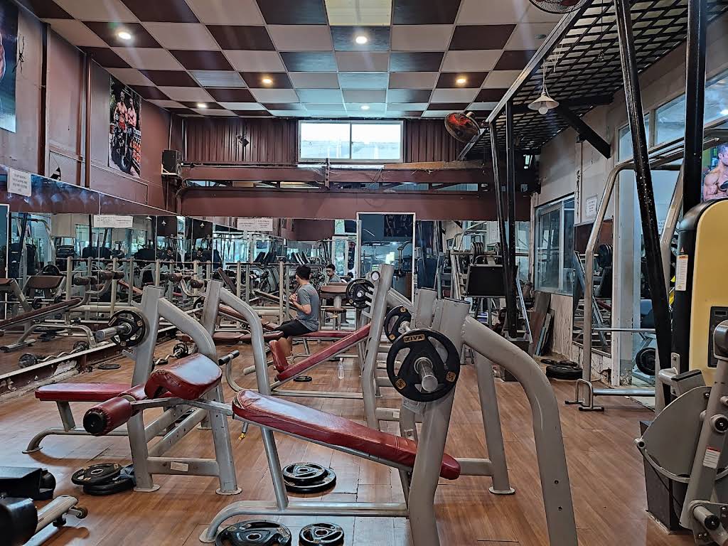 Phòng Gym Hồng Mai
