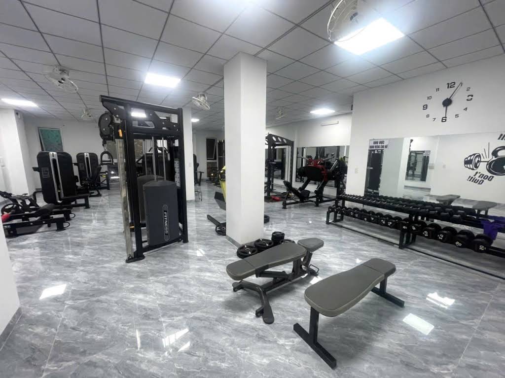 HL Fitness - 303 Lê Thanh Nghị