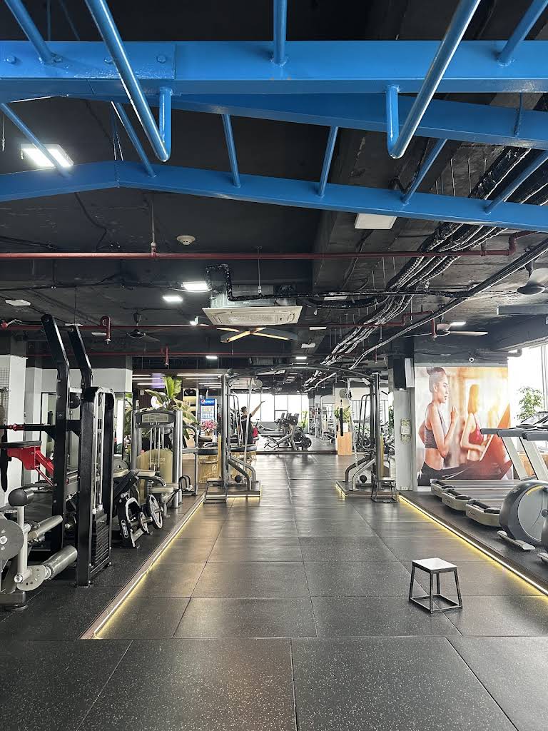 Gold Life Fitness & Yoga Center