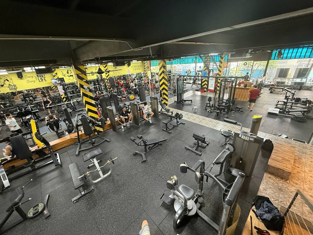 Trung Tâm Thể Thao Hoàng Tần